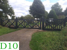 Hingham Gates Ltd - Gates With Matching Fencing