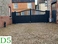Hingham Gates Ltd - Gates With Matching Fencing