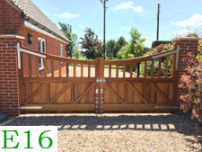 Hingham Gates Ltd - Gates With Spindles