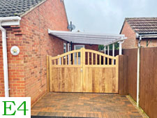 Hingham Gates Ltd - Gates With Spindles