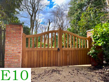 Hingham Gates Ltd - Gates With Spindles